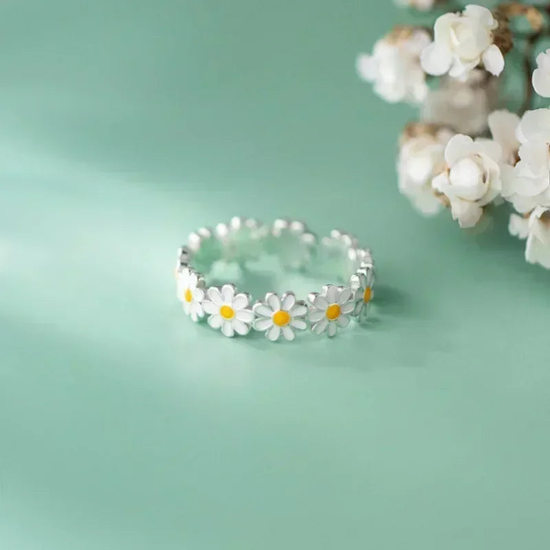 Daisy Flower Rings