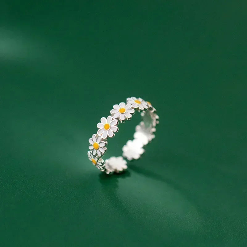 Daisy Flower Rings